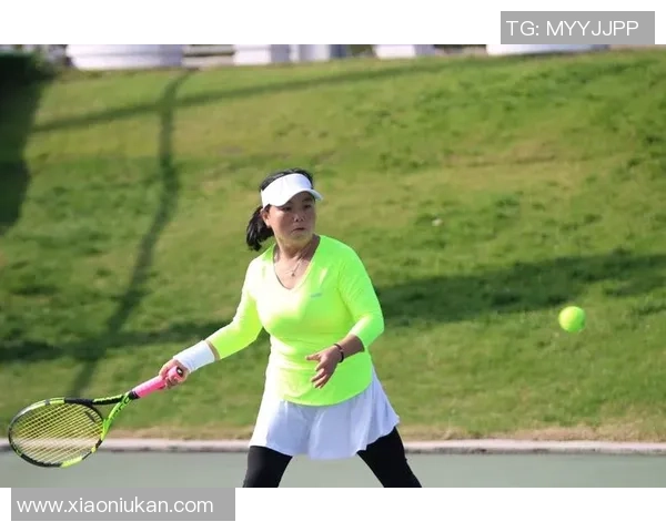 南京网球队包夹战术解析与网球热点的深度探讨 南京网球队包夹战术解析与网球热点的深度探讨